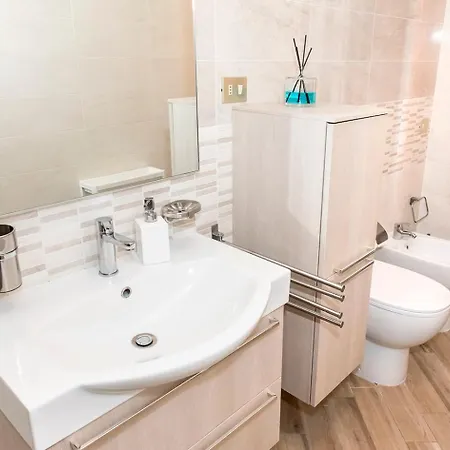 公寓 S298 - Sirolo, Delizioso Trilocale Con Terrazzo