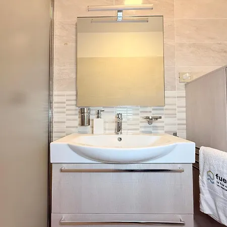 S298 - Sirolo, Delizioso Trilocale Con Terrazzo